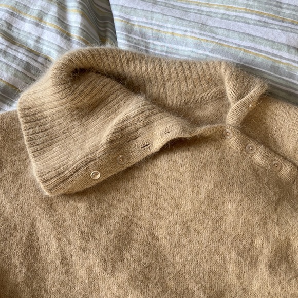 Angora blend short sleeve sweater in camel - Picture 3 of 5